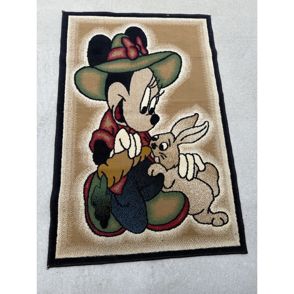 Vintage Rug Minnie‎ Mouse in a green hat with a rabbit 65"x43"